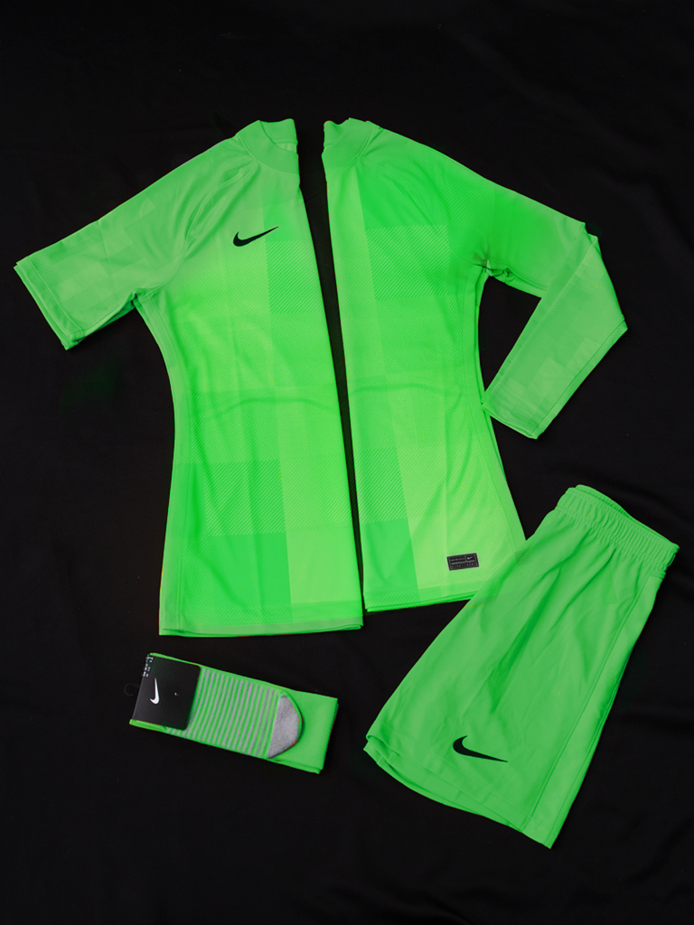Nike_Jerseys_complete your look_grün