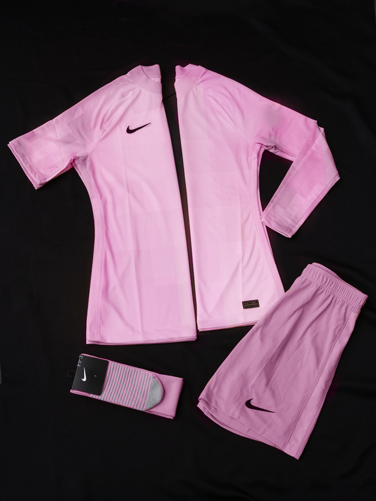 Nike_Jerseys_complete your look_pink