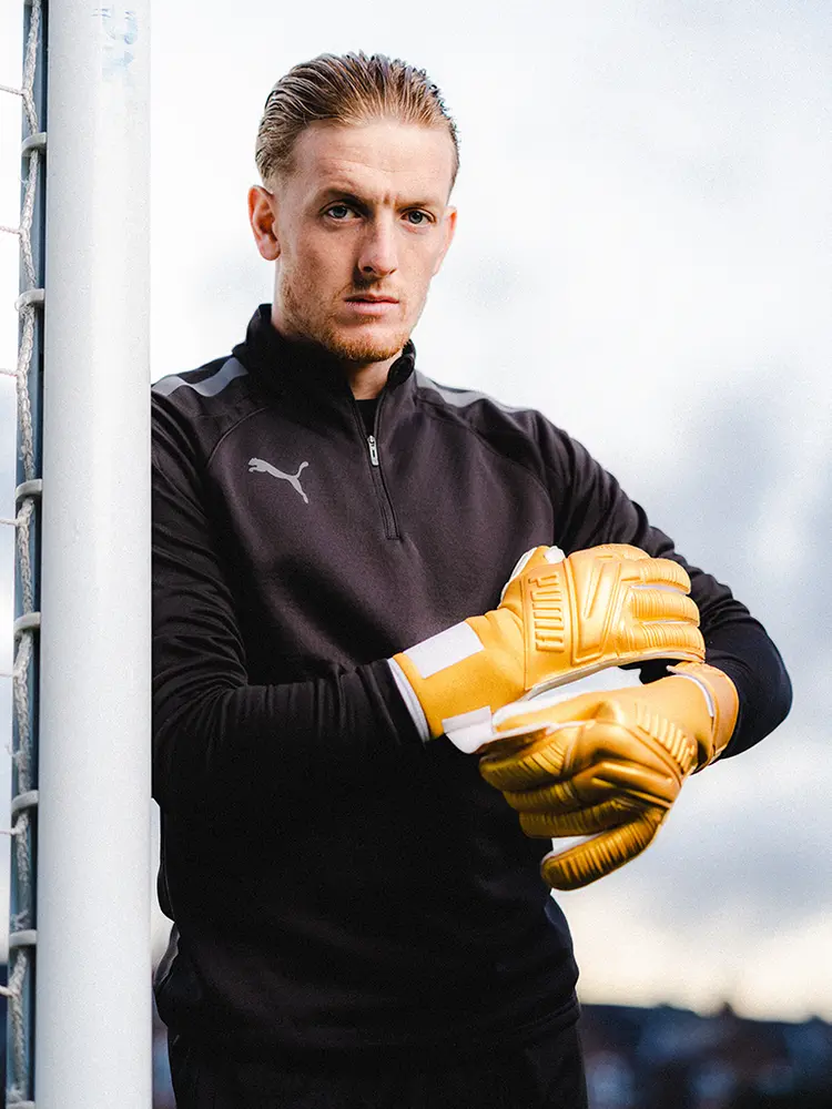 puma_golden_gloves_Pickford_CYL