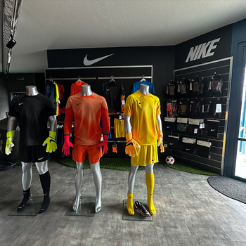 Nike clearance store socer