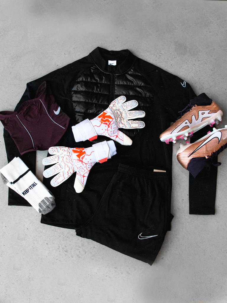 Winter goalkeeper hot sale gloves