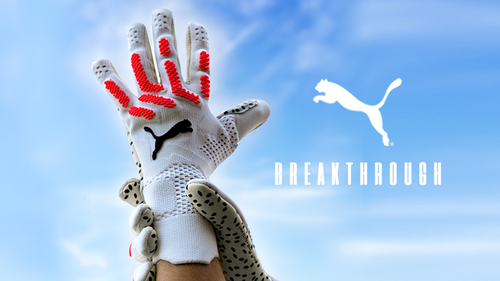 PUMA Breakthrough Pack - de nieuwe witte en roze keepershandschoenen en voetbalschoenen van Ederson, Yann Sommer &amp; Co