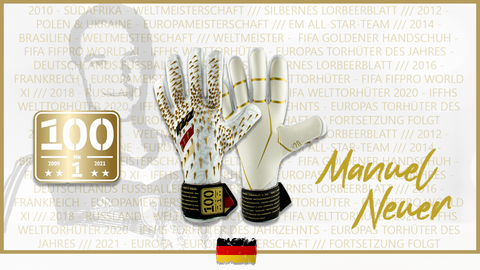 Manuel Neuer keepershandschoen speciaal model van adidas 100 internationale wedstrijden