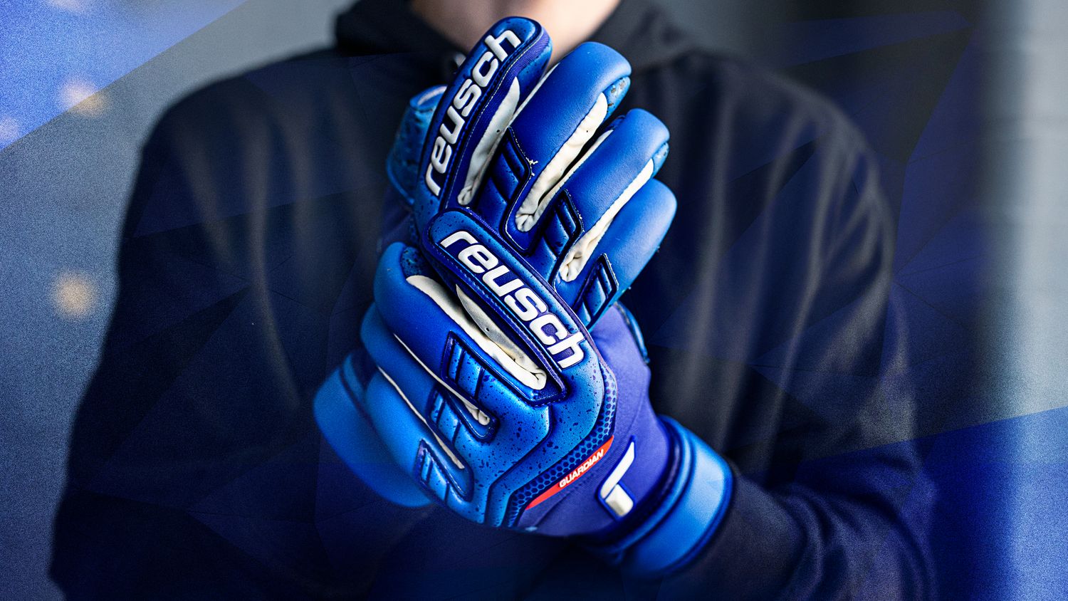 REUSCH - GUANTI PORTIERE ATTRACK FREEGEL SILVER - Guanti - Portiere - Calcio  - Sport