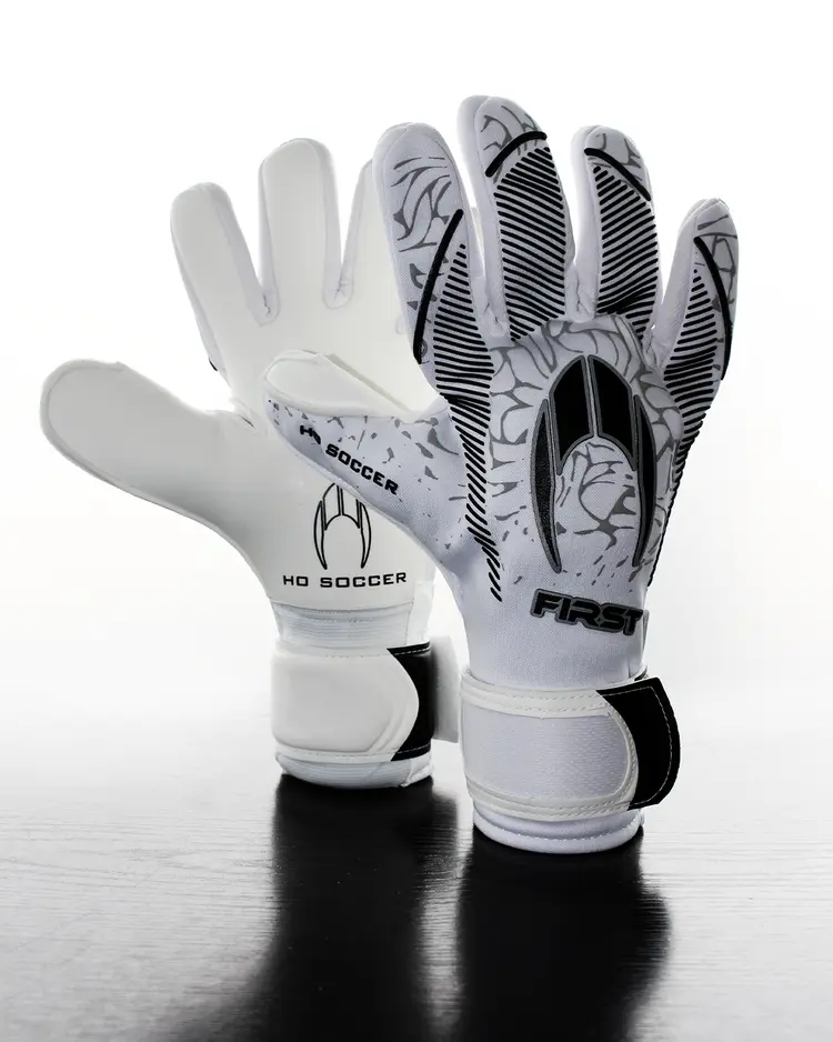 CYL_HO Soccer whiteout KS SMU_ HO510876IT_