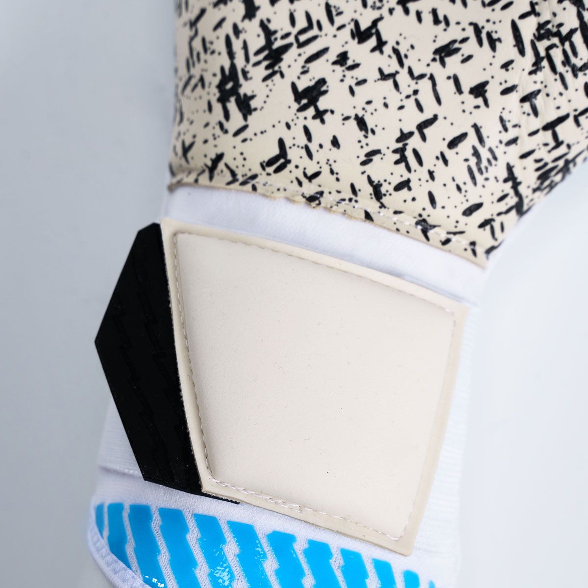 Uhlsport Cybertec Supergrip+ HN image 5