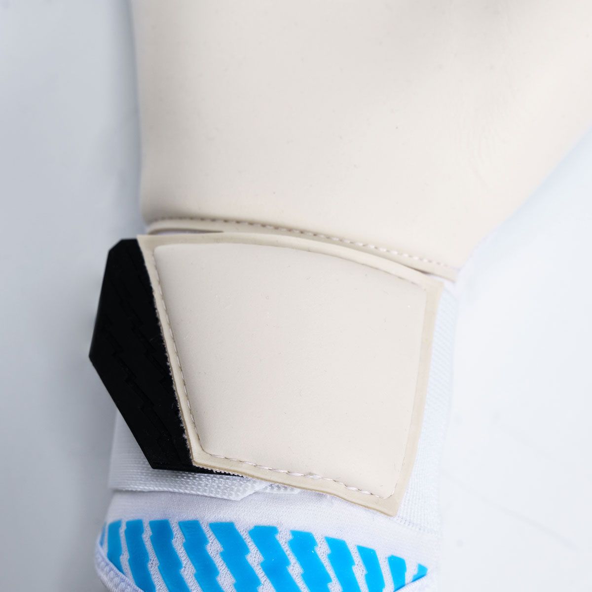 Uhlsport Cybertec Flex HN image 7