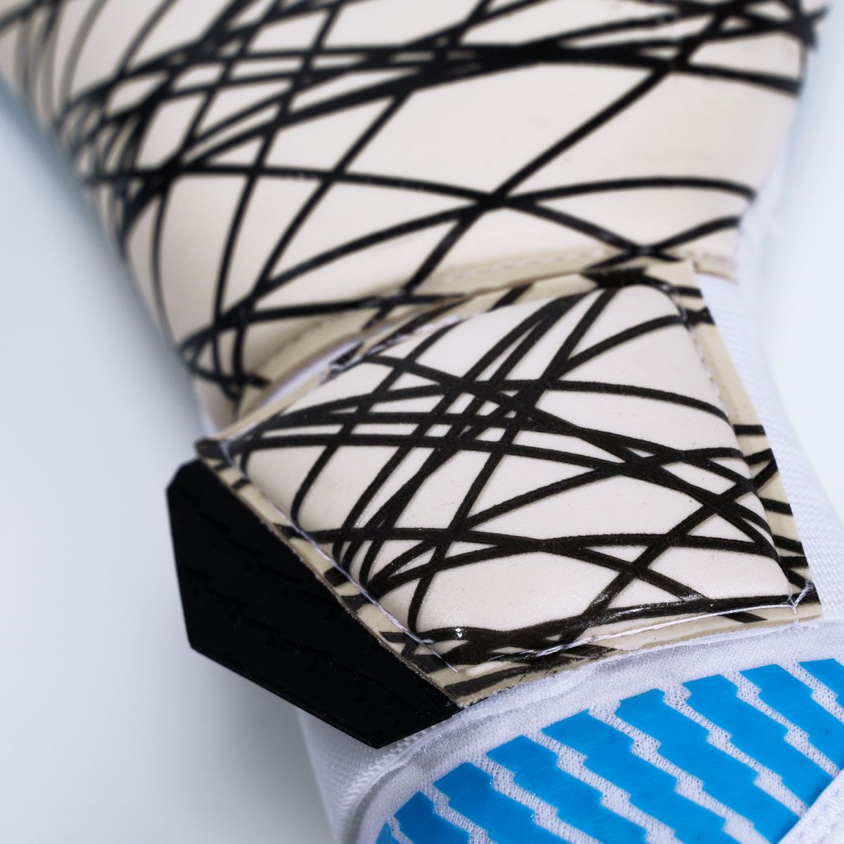 Uhlsport Cybertec Ultragrip Skin - Image 9