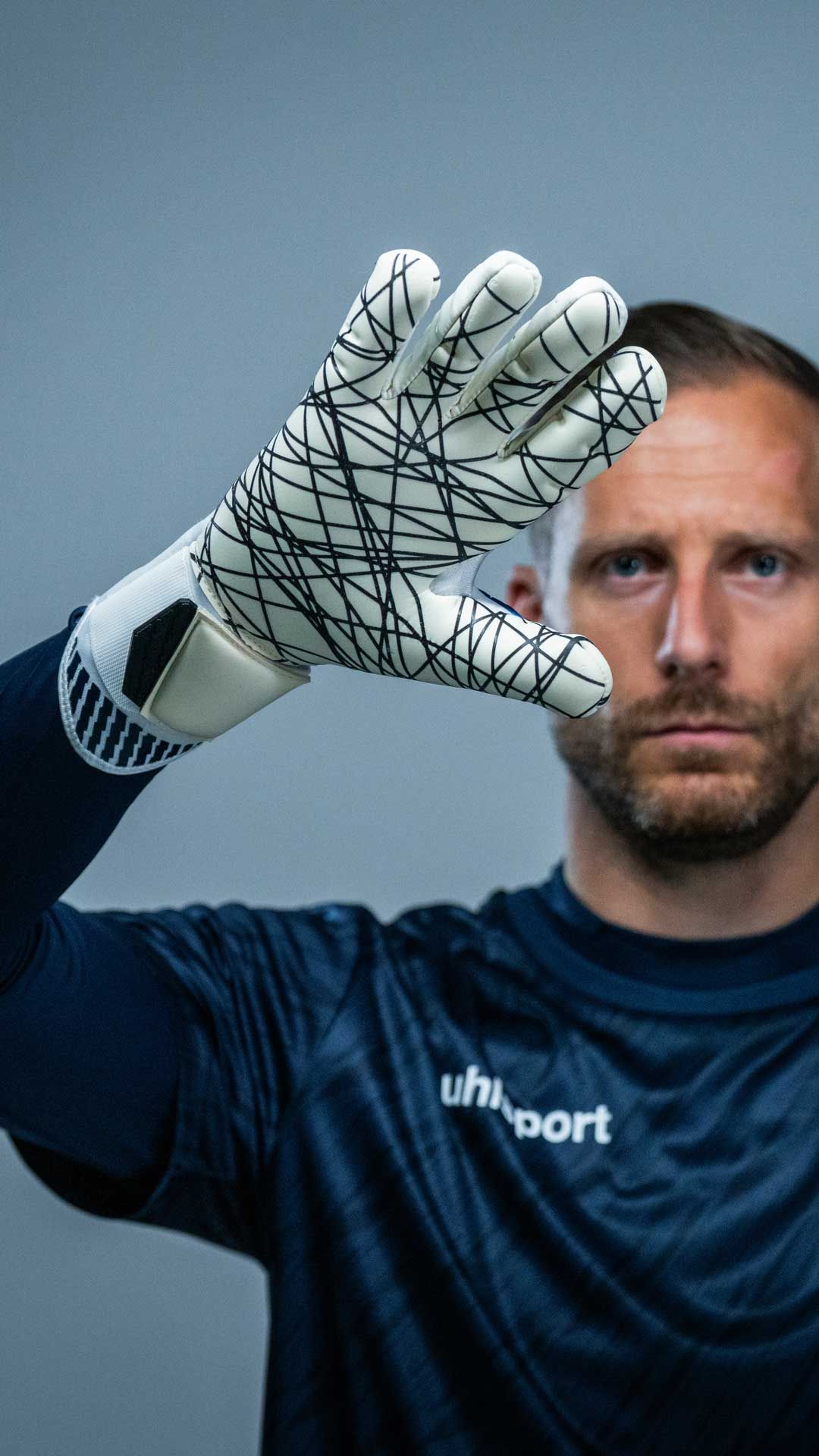 uhlsport FM Premium Edition Ultragrip HN image 3