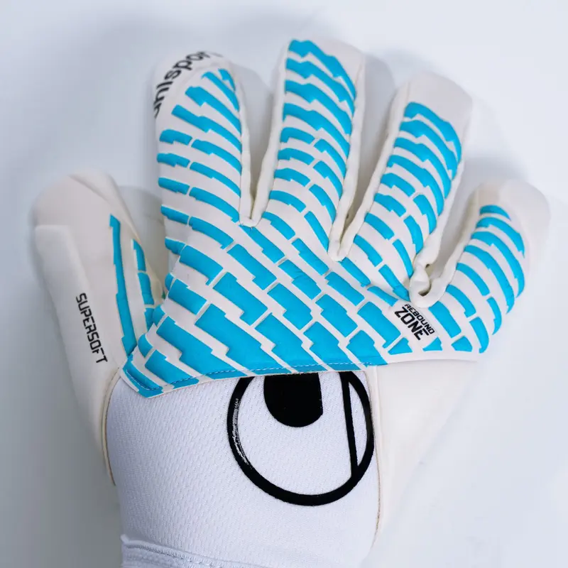Uhlsport Cybertec Supersoft Hn : Des Gants De Gardien Hyper Grip Pour Les Vrais Passionnés !