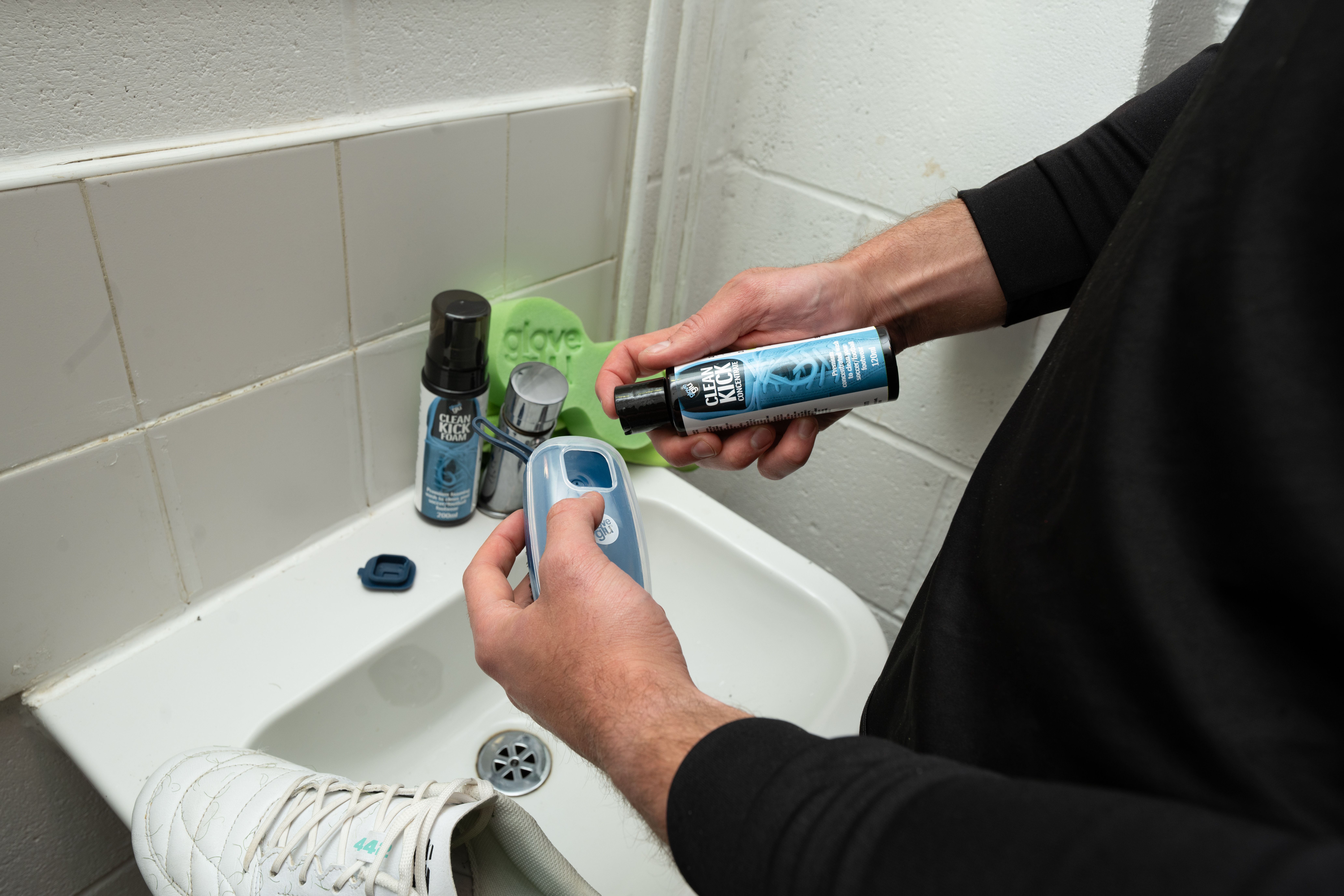 Glove Glu Clean Kick Wash Concentrate T image 2