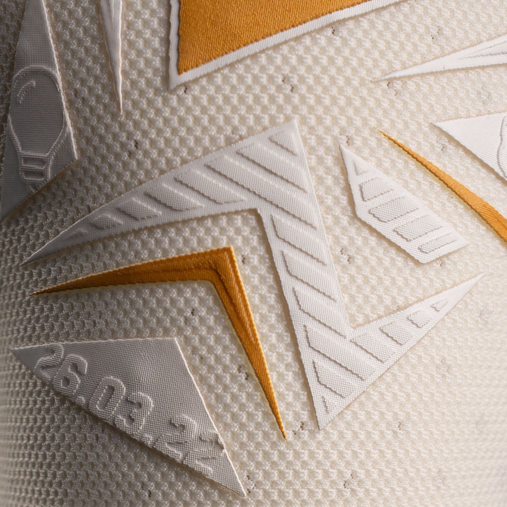 One Glove OG1 TYPE-R Gold David Raya - Image 11