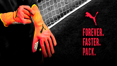 PUMA Forever Faster - die neuen Torwarthandschuhe und Fußballschuhe von PUMA