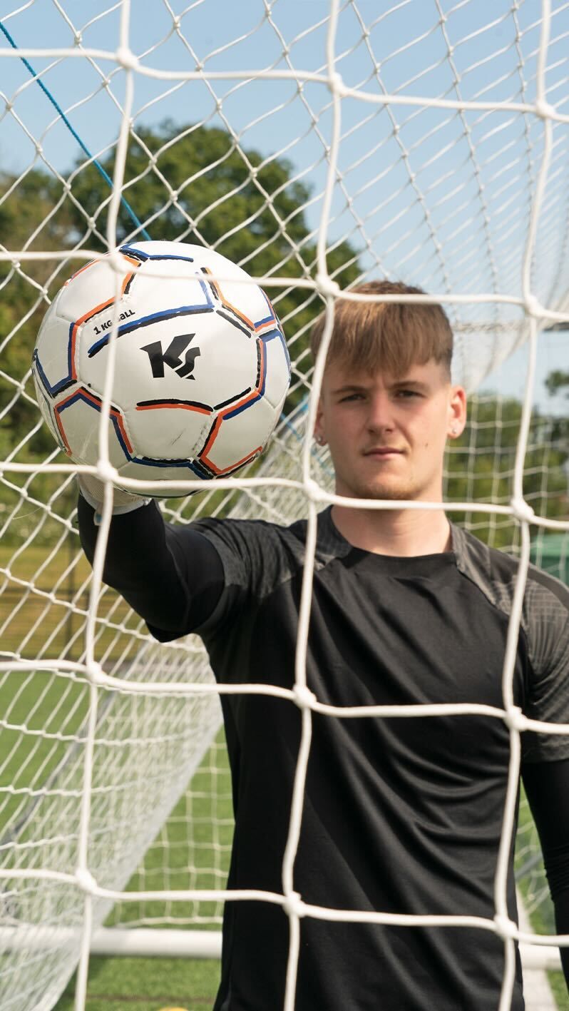 KEEPERsport 1kg Ball image 3
