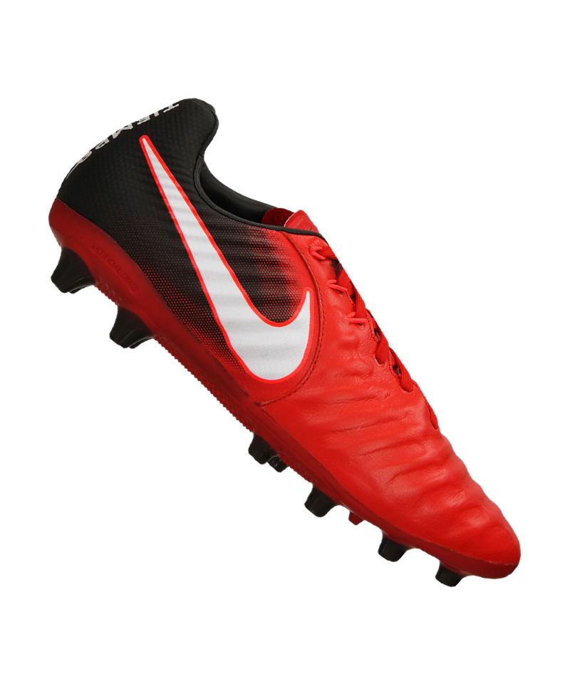 nike tiempo legacy iii