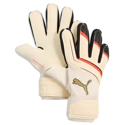 Puma King Pro Junior RC The Arrival Pack