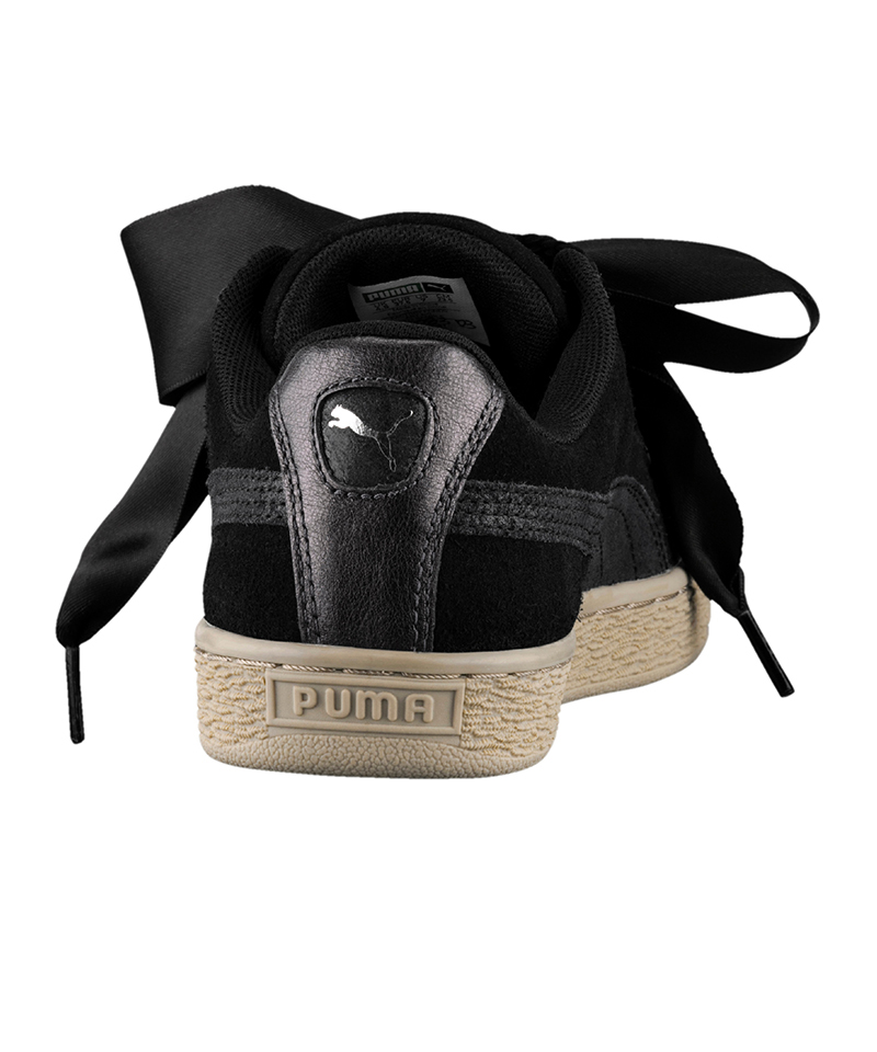 Puma best sale heart black