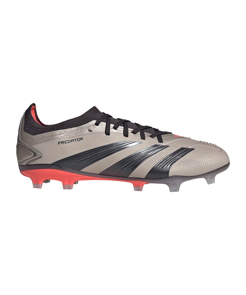 adidas Predator pro tf 新品　27.0 adidas Predator pro tf 新品 27.0 - メルカリ