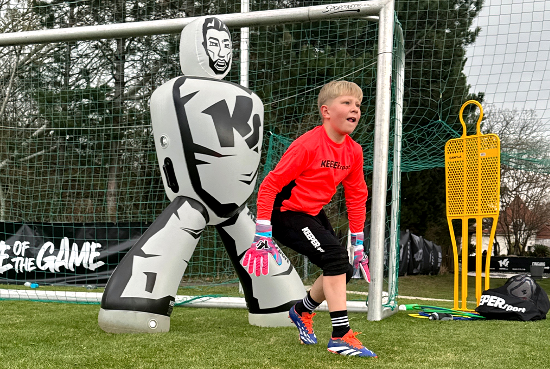 Torwarthandschuhe für Kinder KEEPERsport — Größenvergleich und Modellauswahl
