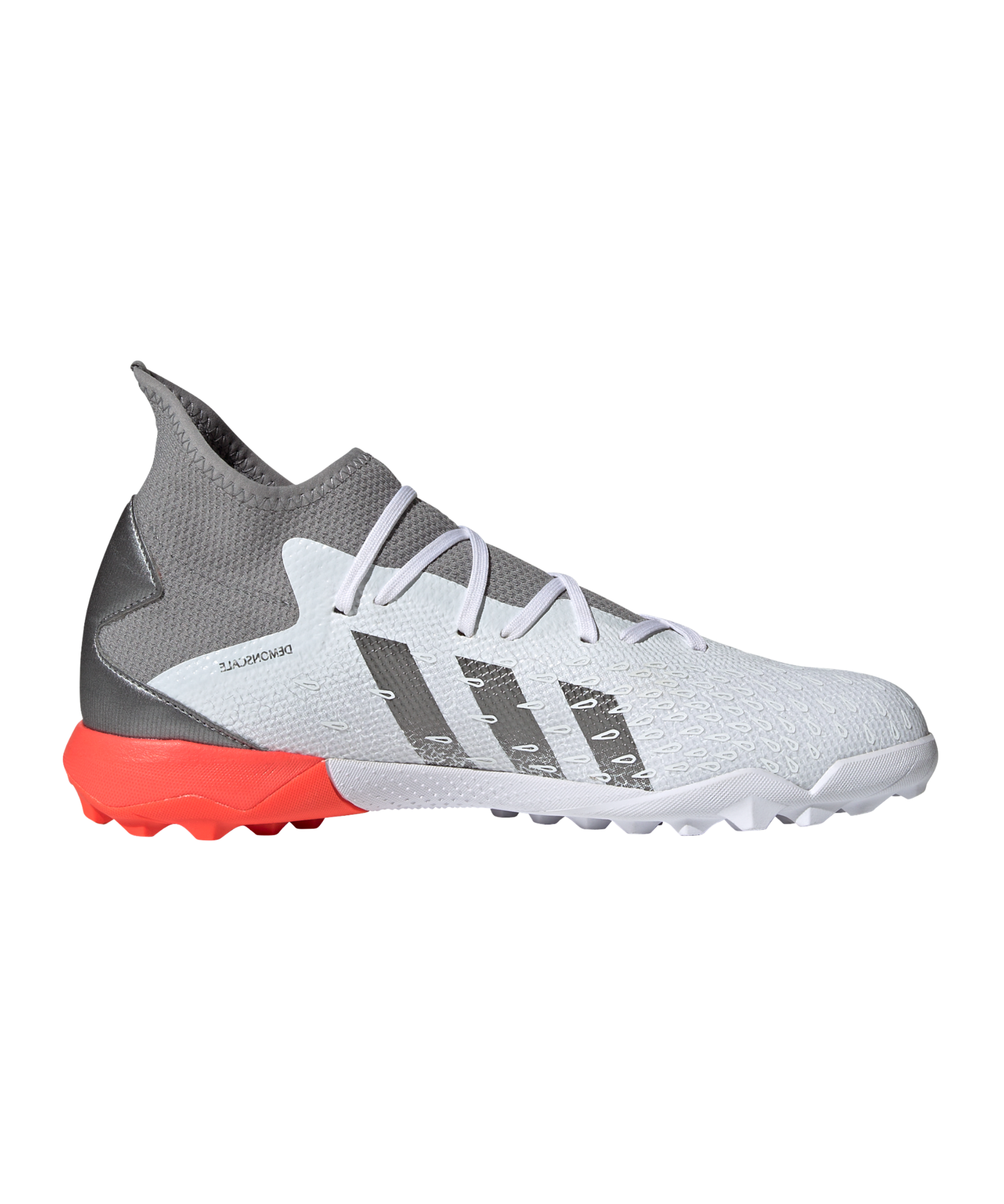 adidas predator freak tf whitespark