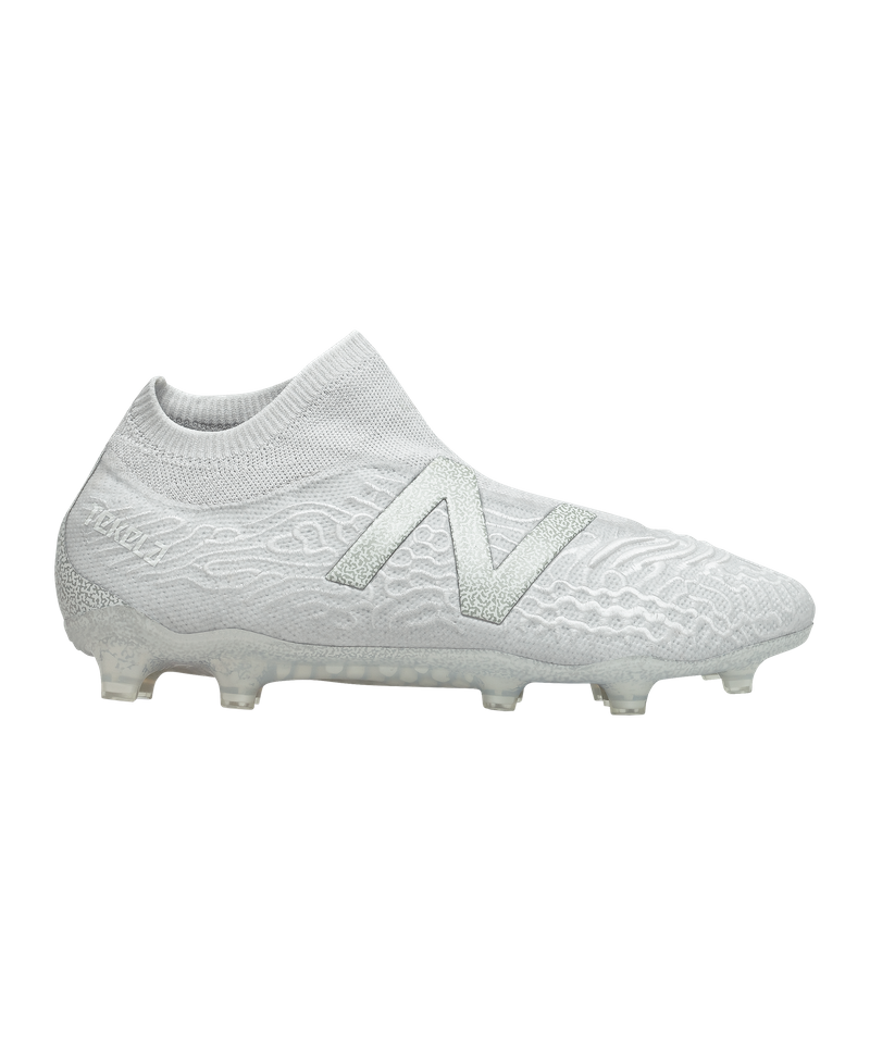 New balance outlet tekela whiteout