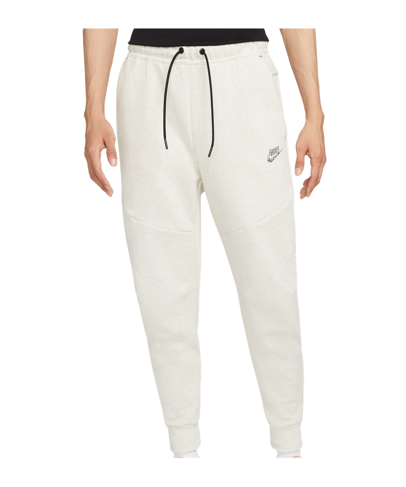 nike tech fleece pants