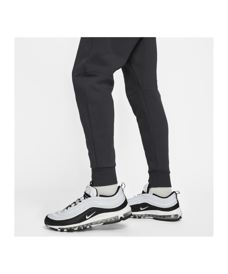 Nike Tech Fleece Pants Grau
