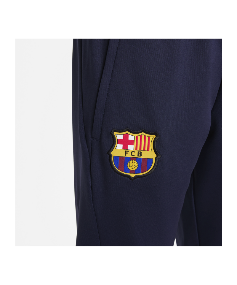 barcelona strike pants