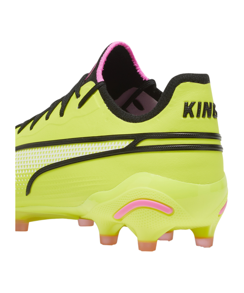 PUMA KING Ultimate FG AG Phenomenal Yellow